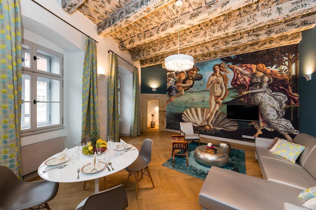Old Royal Post Boutique Hotel & Premium Suites Praga Quarto foto