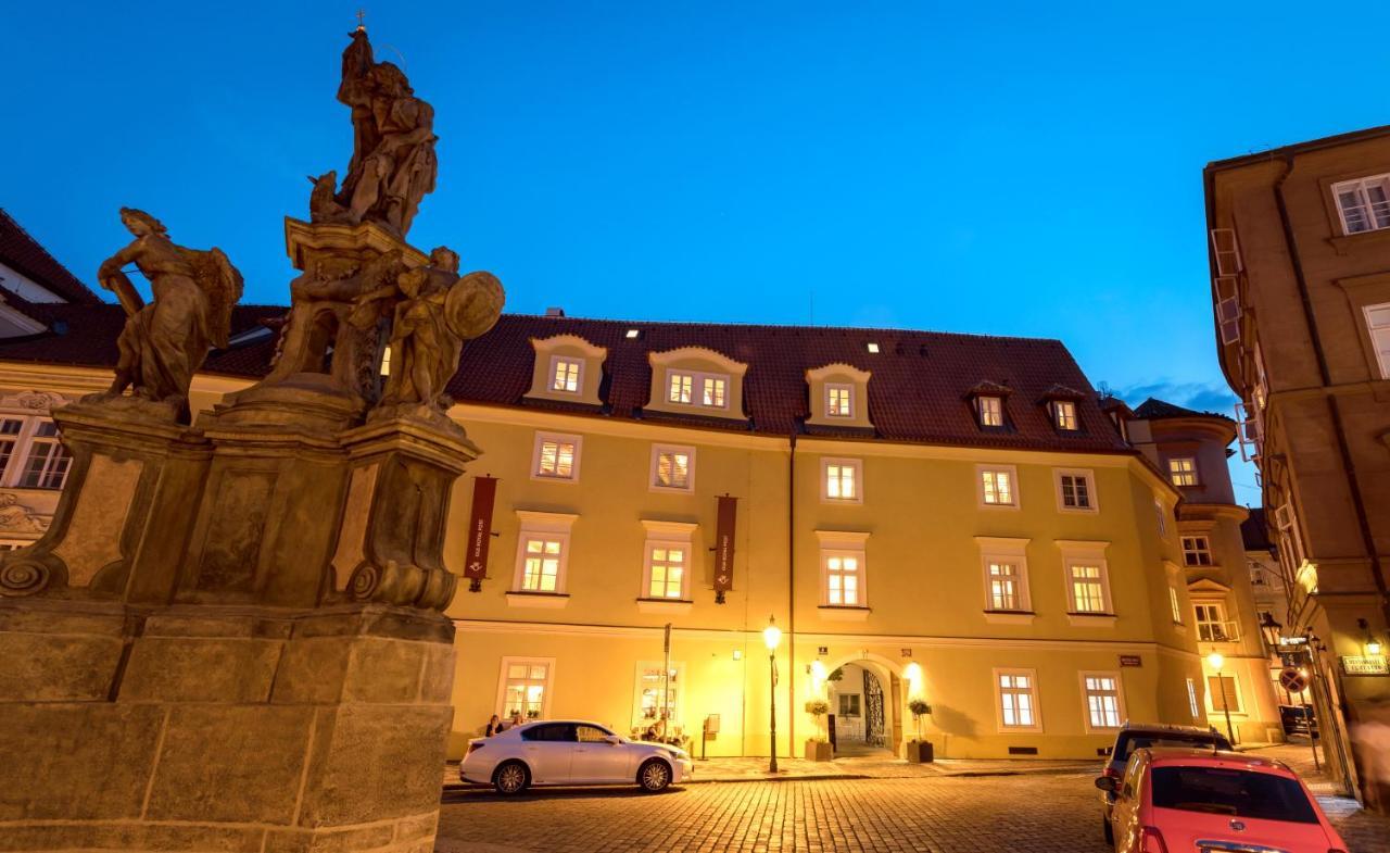 Old Royal Post Boutique Hotel & Premium Suites Praga Exterior foto